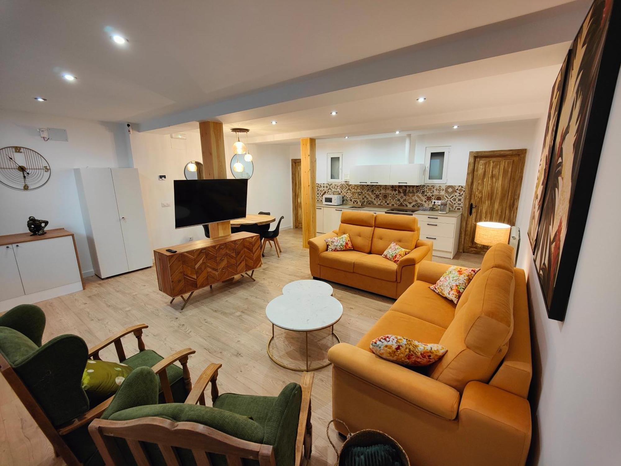 2 Apartment *